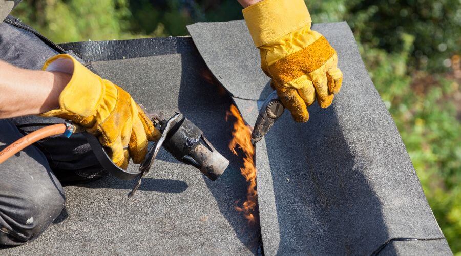 Professional flood damage restoration services in Hollister, OK